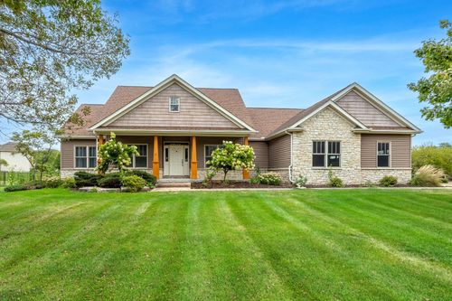 939 8th St E, Andalusia, IL, 61232-9608 | Card Image