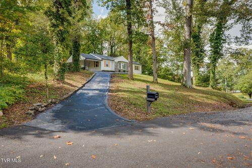 516 White Oak Ln, Kingsport, TN, 37663-2501 | Card Image