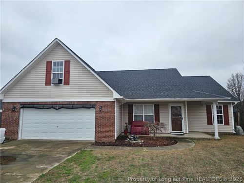 118 Garfield Dr, Raeford, NC, 28376-6711 | Card Image