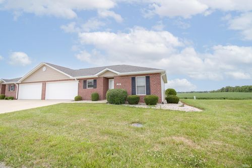 170 Sunset Dr, Winchester, IN, 47394-9253 | Card Image