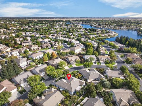9454 Century Oaks Lane, Elk Grove, CA, 95758 | Card Image