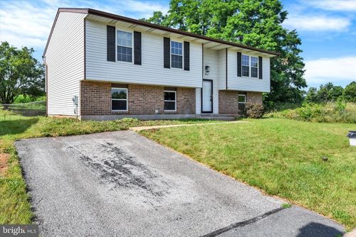 11 Starboard Dr, TANEYTOWN, MD, 21787-2315 | Card Image
