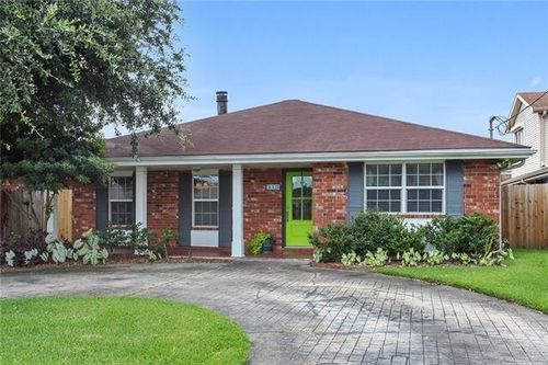 2005 Satsuma St, Metairie, LA, 70001-2419 | Card Image