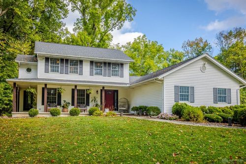 9101 Rooks Rd, Dayton, OH, 45458-9521 | Card Image