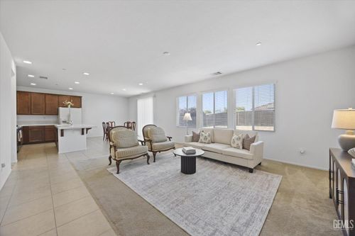 15530 Montalone Pl, Bakersfield, CA, 93314-8067 | Card Image