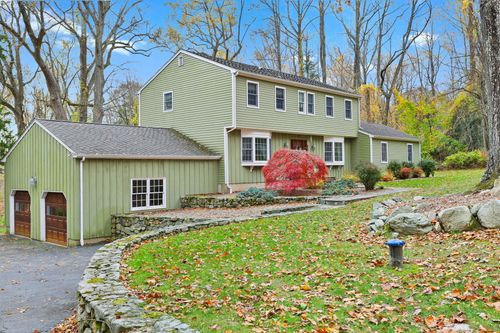 41 Calvin Rd, Wilton, CT, 06897-3207 | Card Image