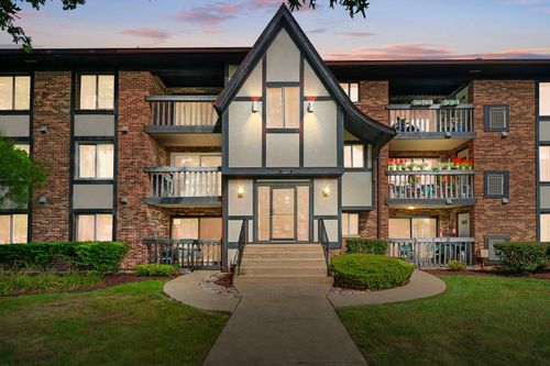 apt-a21-13635 Lamon Ave, Crestwood, IL, 60418-1868 | Card Image