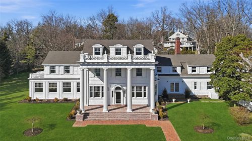 158 E Shore Rd, Halesite, NY, 11743-1140 | Card Image