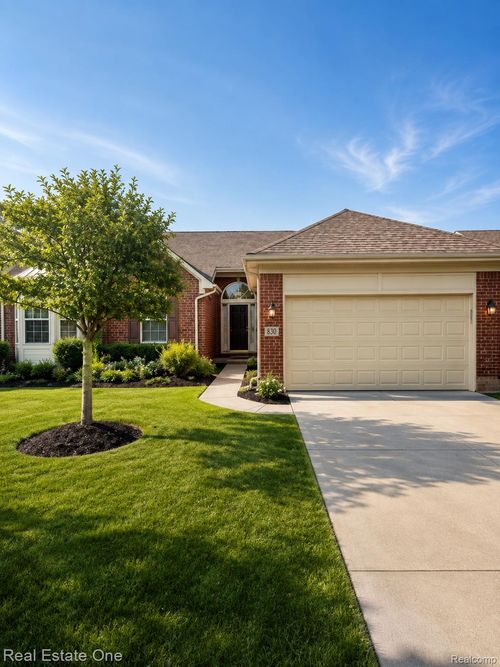 830 Woodhaven Dr, Commerce Township, MI, 48390-5808 | Card Image