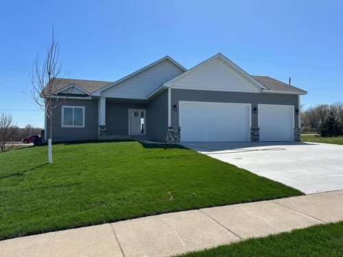 1230 Olivia St Se, New Prague, MN, 56071-4808 | Card Image
