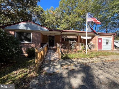 4302 Baxter Rd, PRINCE GEORGE, VA, 23875-2928 | Card Image