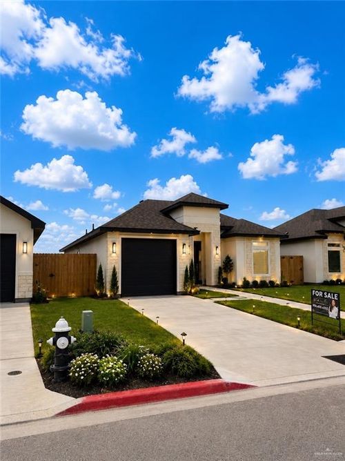 1338 S 9th St, Alamo, TX, 78516-2845 | Card Image