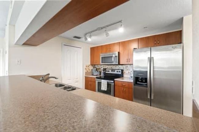 UNIT-34 - 4190 Gator Greens Way, Condo with 3 bedrooms, 3 bathrooms and null parking in Fort Pierce FL | Image 10