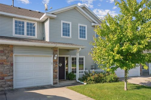 unit-607-2100 Meadow Chase Ln, Des Moines, IA, 50320-1865 | Card Image