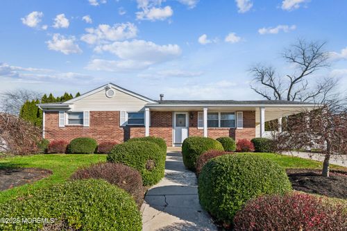 6 Patricia Dr, Neptune, NJ, 07753-2728 | Card Image