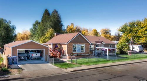 124 Pine St, Ten Sleep, WY, 82442-5044 | Card Image