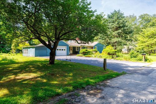 19 Beckwith St, Killingly, CT, 06239-3704 | Card Image
