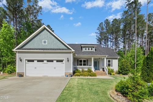 83 Highclere Ln, Selma, NC, 27576-8853 | Card Image