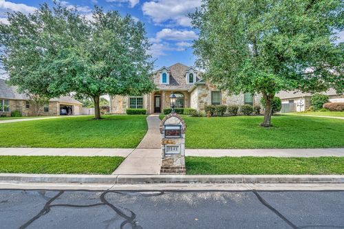 1141 Aberdeen Rd, Waco, TX, 76712-4091 | Card Image