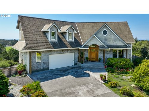 388 Ridge Ct, Manzanita, OR, 97130-9166 | Card Image