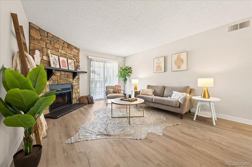 7-205-8335 Fairmount Dr, Denver, CO, 80247 | Card Image