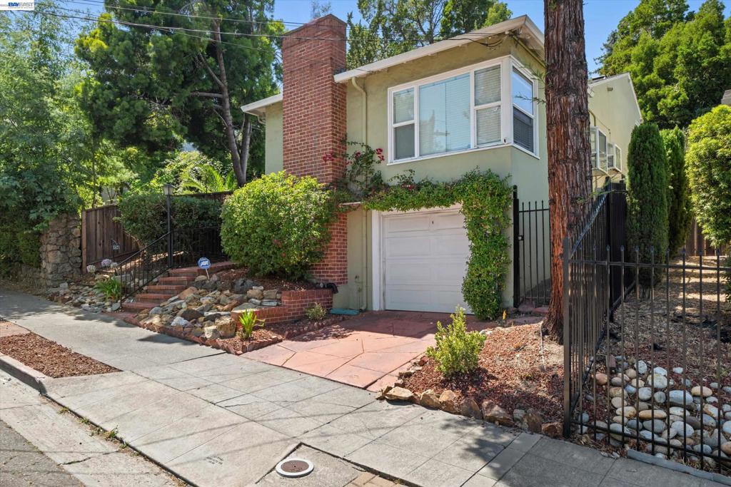 Residential in Oakland 3