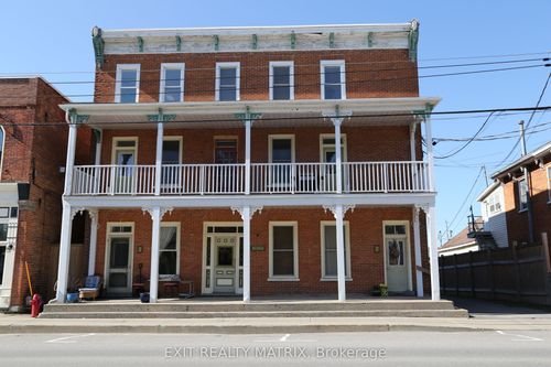 68 Main St E, Vankleek Hill, ON, K0B1R0 | Card Image