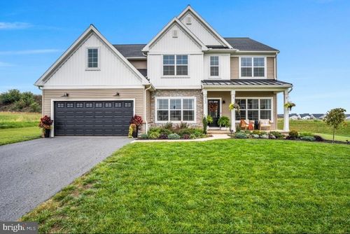 633 Sunset Blvd, ANNVILLE, PA, 17003-7502 | Card Image