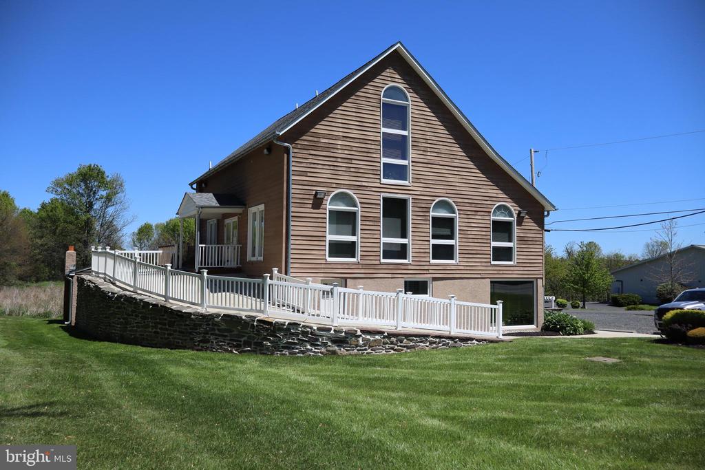 Commercial Lease in OTTSVILLE 2
