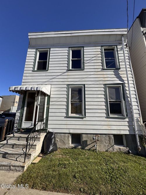33 Erie St, Albany, NY, 12204-2632 | Card Image
