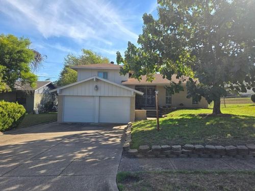 7716 Ryanridge Dr, Dallas, TX, 75232-4433 | Card Image