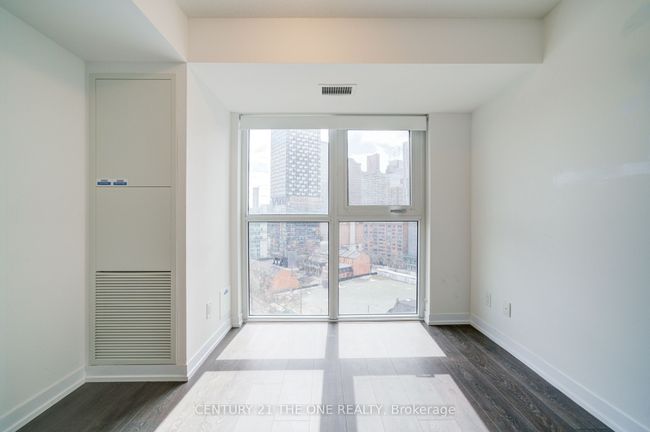 1506 - 219 Dundas St E, Condo with 2 bedrooms, 1 bathrooms and null parking in Toronto ON | Image 20