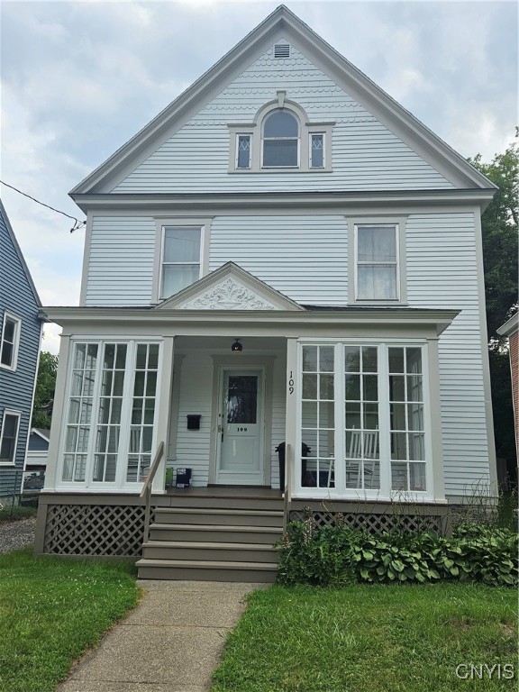 Elmwood Ave, Syracuse, NY 13207