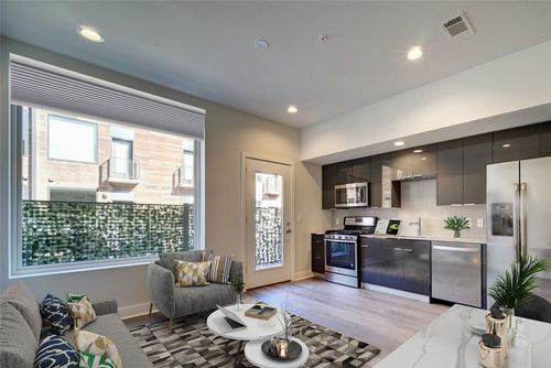 unit-206-1800 E 4th St, Austin, TX, 78702-4461 | Card Image