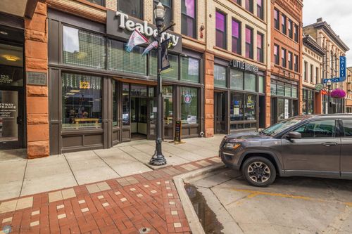 apt-200-117 Broadway N, Fargo, ND, 58102-5096 | Card Image