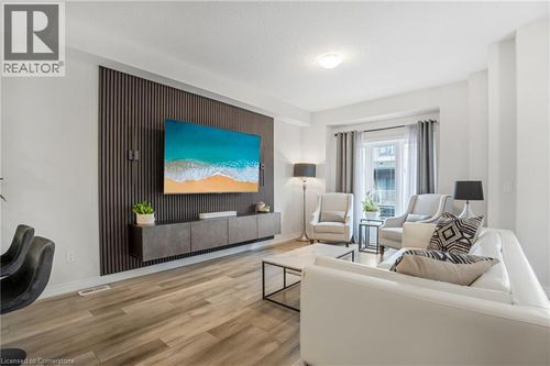 41-27 Rachel Dr, Stoney Creek, ON, L8E0K6 | Card Image