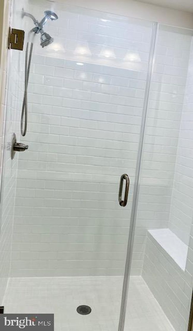 22370 Lucas Ter, Townhouse with 3 bedrooms, 4 bathrooms and null parking in ASHBURN VA | Image 16