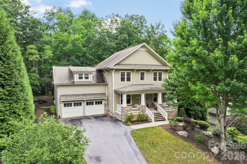 46 Slide Rock Way, Fairview, NC, 28730-8819 | Card Image