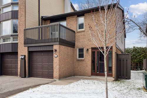 44 English Ivyway, North York, ON, M2H3M4 | Card Image