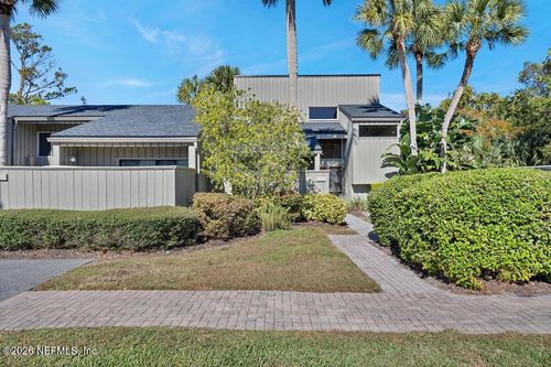 10025 Sawgrass Dr E, Ponte Vedra Beach, FL, 32082-3557 | Card Image