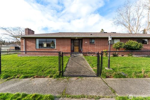 1523 S 15th St, Mount Vernon, WA, 98274-5114 | Card Image