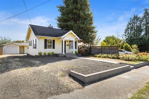 1106 Lincoln Ave, Bremerton, WA, 98337-1333 | Card Image