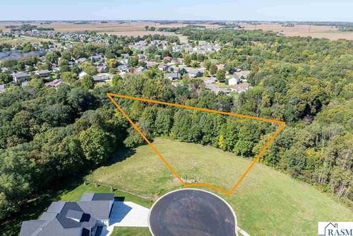 34 S Pointe Ct, North Mankato, MN, 56003-7512 | Card Image