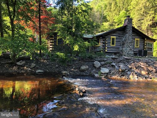 2138 &amp; 2146 Bridge Side Drive, East Stroudsburg, PA, 18302 | Card Image