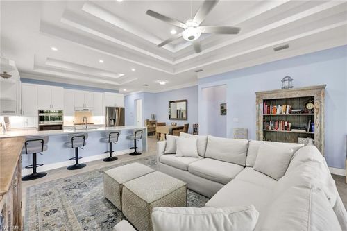 721 93rd Ave N, NAPLES, FL, 34108-2440 | Card Image