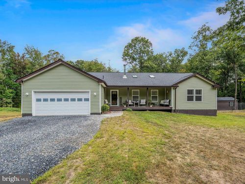 71 Emerald Ln, BERKELEY SPRINGS, WV, 25411 | Card Image