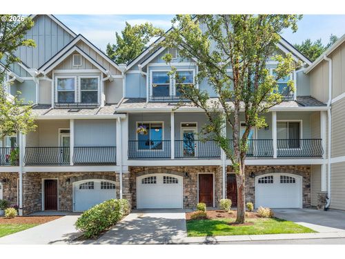 1922 Ne 49th Way, Hillsboro, OR, 97124-6011 | Card Image