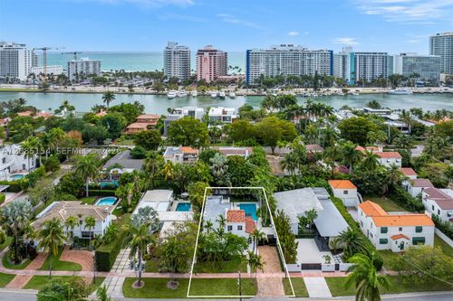 5237 La Gorce, Miami Beach, FL, 33140 | Card Image