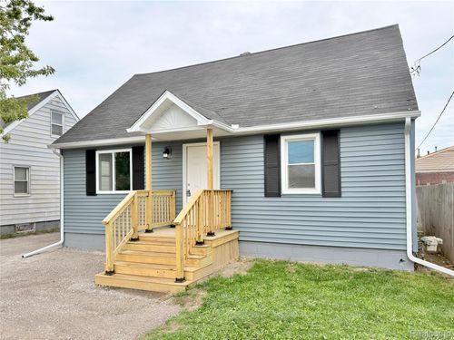 2317 E Bristol Road, Burton, MI, 48529 | Card Image