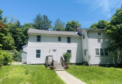 27 Gatto Dr, Mount Kisco, NY, 10549-2103 | Card Image